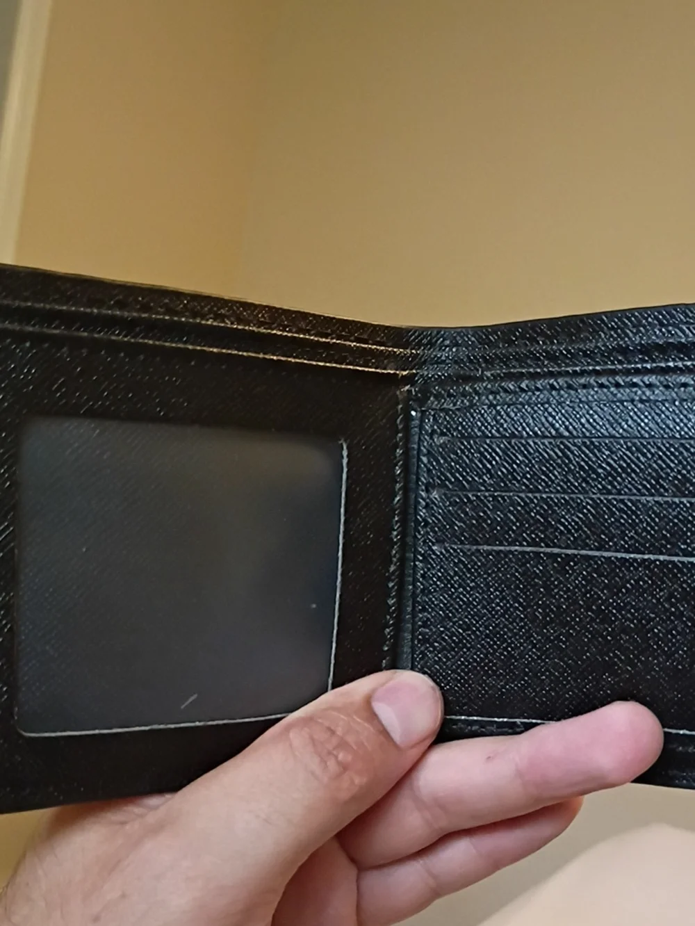 Black Embossed Leather Men's Wallet